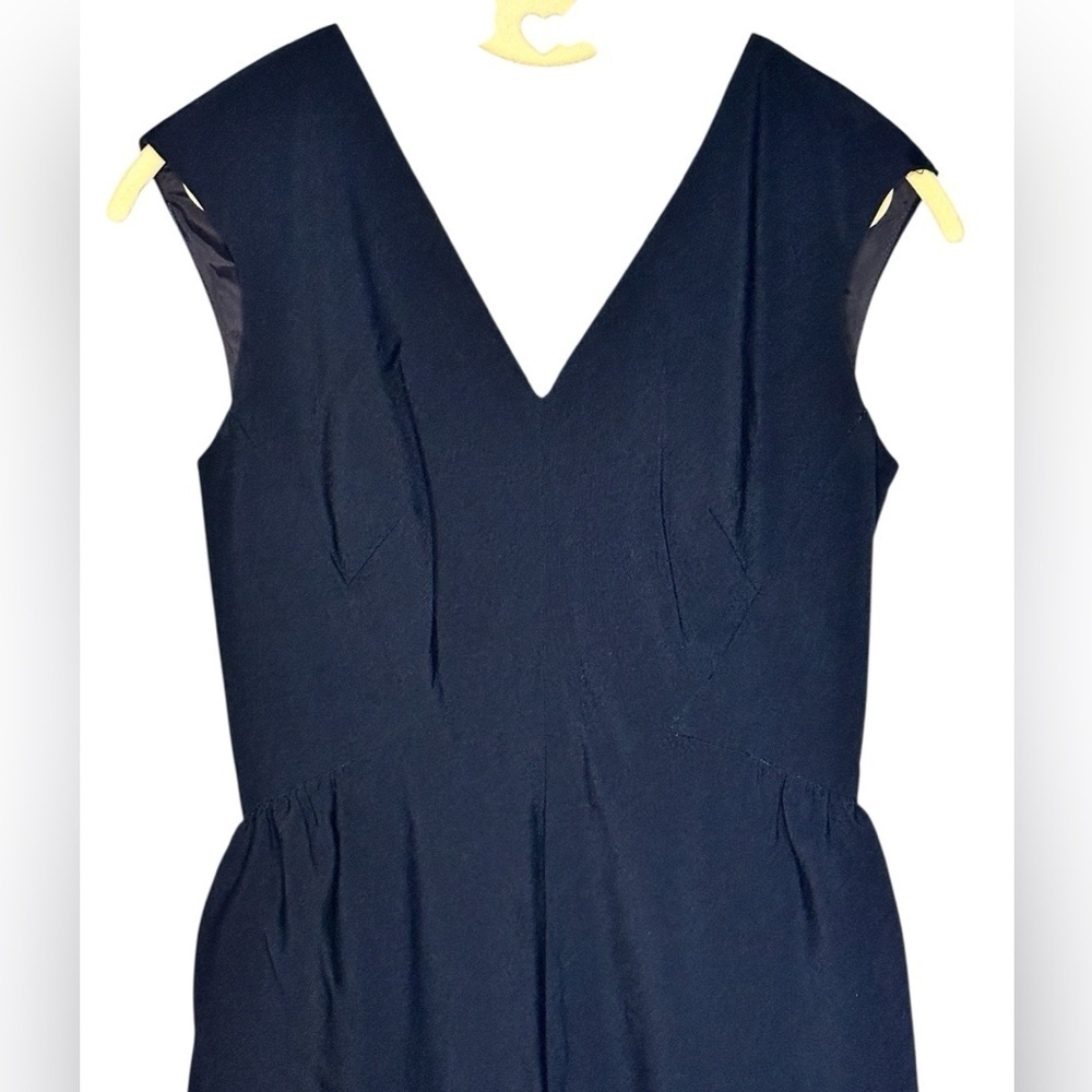 Black Halo Elegant Black Sleeveless Dress Size 2 - Picture 2 of 6